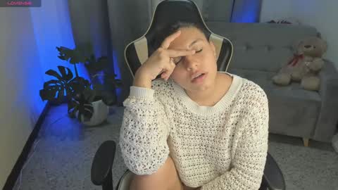 Snapshot of prvncessa_10 chatting on 01-14-25, 05:08    INDEPENDENT MODEL online show from 01-14-25, 05:08