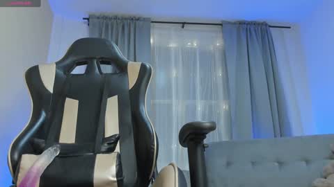 Snapshot of prvncessa_10 chatting on 02-04-25, 09:28    INDEPENDENT MODEL online show from 02-04-25, 09:28