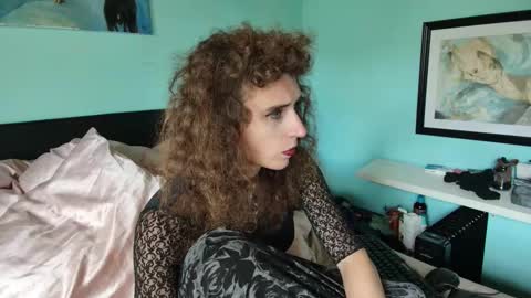 prxscillia_tx online show from 09-09-25, 01:21