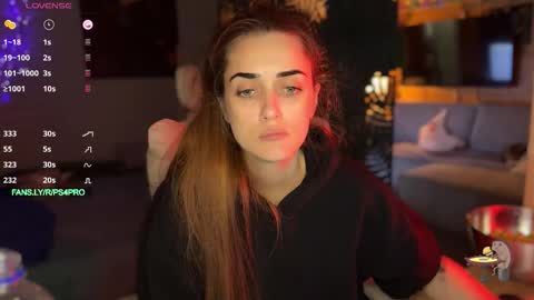 Queen of Pain online show from 10-15-25, 04:29