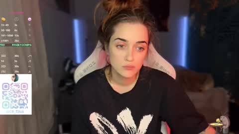 Queen of Pain online show from 01-12-26, 05:01