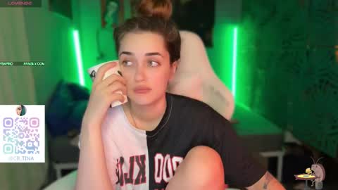 Queen of Pain online show from 03-02-26, 12:24