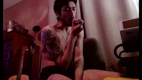 Sk8wave online show from 12-15-25, 11:36