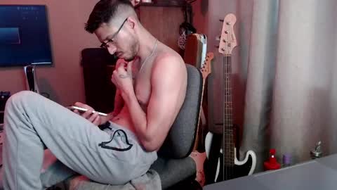 Snapshot of psilocipher chatting on 03-01-26, 11:18 Sk8wave online show from 03-01-26, 11:18