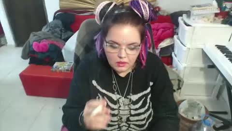 Snapshot of psylink chatting on 12-14-25, 11:15 Psylink online show from 12-14-25, 11:15