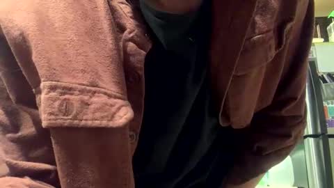 Snapshot of pufftpass chatting on 04-14-26, 11:27 pufftpass online show from 04-14-26, 11:27