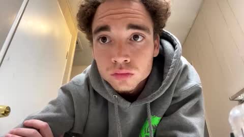 pufftropica online show from 12-16-25, 02:49