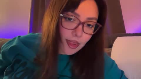 Pumpkin bunny online show from 11-30-25, 10:14