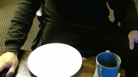 Jojo online show from 11-18-25, 01:22