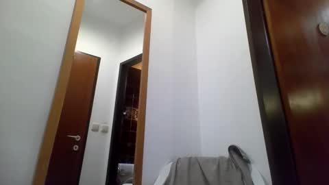 Snapshot of punkz999950 chatting on 11-12-25, 12:00 punkz999950 online show from 11-12-25, 12:00