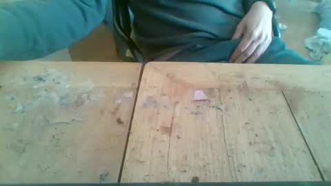 pup_y online show from 11-10-25, 09:52