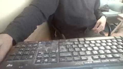 pup_y online show from 02-06-26, 11:24