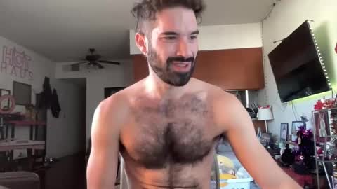 Snapshot of pupscritch chatting on 01-02-25, 10:44 Pup Scritch online show from 01-02-25, 10:44