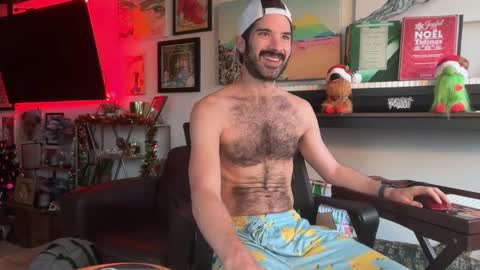 Snapshot of pupscritch chatting on 11-18-25, 02:54 Pup Scritch online show from 11-18-25, 02:54