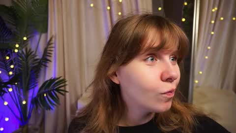 constant schedule Wednesday  Friday  Saturday  Sunday  The Rosemarie online show from 10-18-25, 05:43