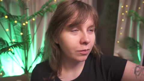 constant schedule Wednesday  Friday  Saturday  Sunday  The Rosemarie online show from 12-20-25, 05:36