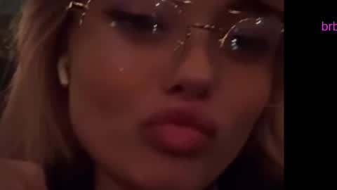 Snapshot of purebeautie chatting on 11-24-25, 01:00 Katty online show from 11-24-25, 01:00