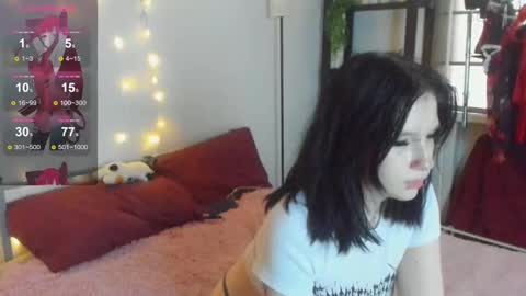 Snapshot of pureglow chatting on 02-12-26, 08:53 pureglow online show from 02-12-26, 08:53