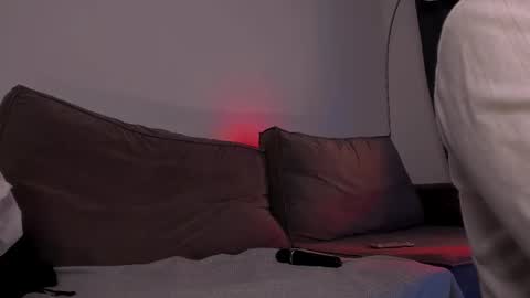 Marie online show from 11-14-25, 01:10