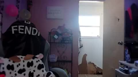 Purple2StayThnxxx online show from 10-13-25, 03:01