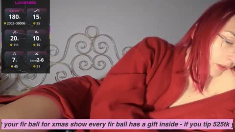 PurpleRainn69  Dina online show from 12-13-25, 08:58