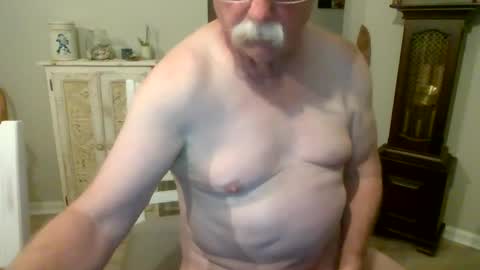 Snapshot of purpleshroom chatting on 02-19-26, 05:03 purpleshroom online show from 02-19-26, 05:03