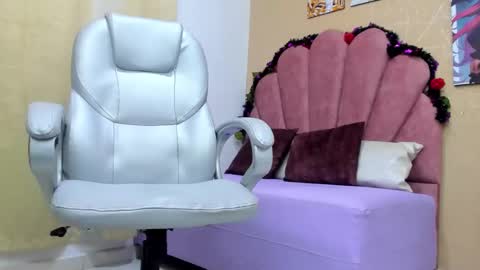 Sara online show from 12-06-24, 07:54