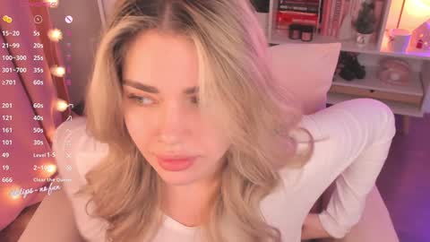 kat follow  online show from 01-09-25, 10:52