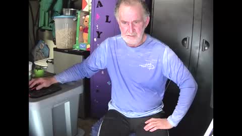 Snapshot of pussy_licker0127 chatting on 12-11-24, 07:14 Mark online show from 12-11-24, 07:14