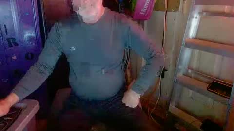 Snapshot of pussy_licker0127 chatting on 02-09-25, 10:20 Mark online show from 02-09-25, 10:20