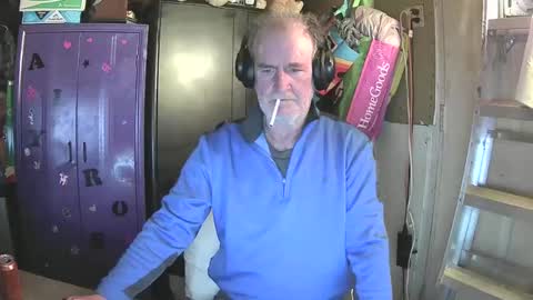 Snapshot of pussy_licker0127 chatting on 02-24-25, 06:05 Mark online show from 02-24-25, 06:05