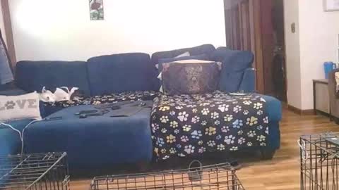 Snapshot of pussy_licker0127 chatting on 10-01-25, 02:45 Mark online show from 10-01-25, 02:45