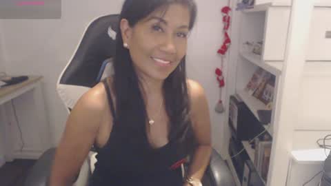 Snapshot of pussycash chatting on 12-17-24, 09:50 POCCA online show from 12-17-24, 09:50