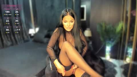 Snapshot of pussydollxx chatting on 10-20-25, 07:14 Andreea online show from 10-20-25, 07:14