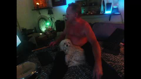 Snapshot of pussyeat2please chatting on 12-10-24, 11:11 Rick online show from 12-10-24, 11:11