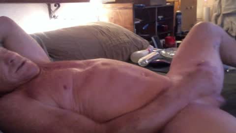 Snapshot of pussyeat2please chatting on 01-30-25, 04:24 Rick online show from 01-30-25, 04:24