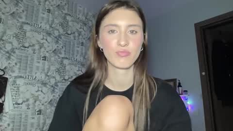 Snapshot of pussygir007 chatting on 02-13-25, 11:17 pussygirl007 online show from 02-13-25, 11:17