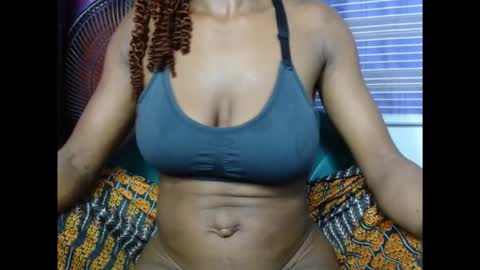 pussyispinkx online show from 11-17-25, 03:12