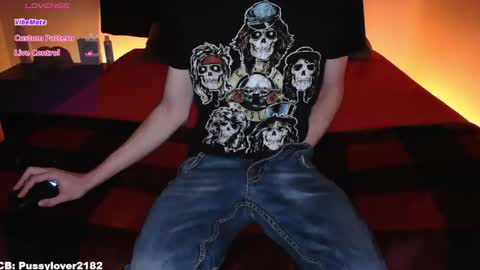 pussylover2182 online show from 11-18-25, 05:12