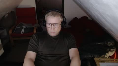 Snapshot of pussylovercb chatting on 10-02-25, 06:42 pussylovercb online show from 10-02-25, 06:42