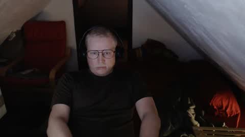 Snapshot of pussylovercb chatting on 10-25-25, 08:47 pussylovercb online show from 10-25-25, 08:47