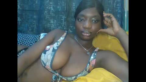 Snapshot of pweedy_ora chatting on 10-18-25, 11:27 ora online show from 10-18-25, 11:27