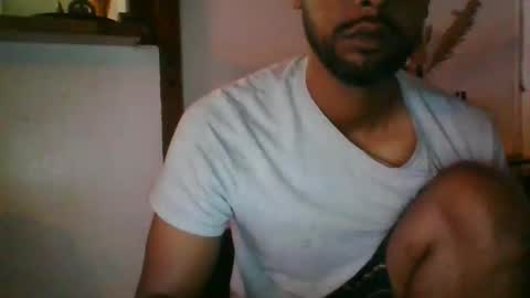 Snapshot of python974 chatting on 12-22-25, 01:57 Python online show from 12-22-25, 01:57