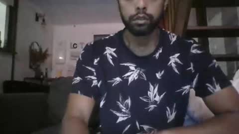 Snapshot of python974 chatting on 02-21-26, 01:39 Python online show from 02-21-26, 01:39