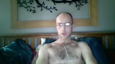 Snapshot of q2phq2ph chatting on 11-08-25, 07:12 q2phq2ph online show from 11-08-25, 07:12