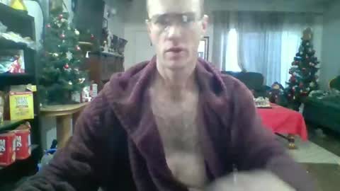 Snapshot of q2phq2ph chatting on 11-16-25, 02:44 q2phq2ph online show from 11-16-25, 02:44