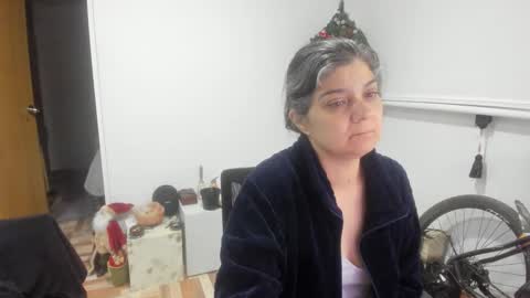 queemking online show from 01-10-26, 12:56