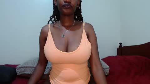 queen74890 online show from 09-23-25, 02:58