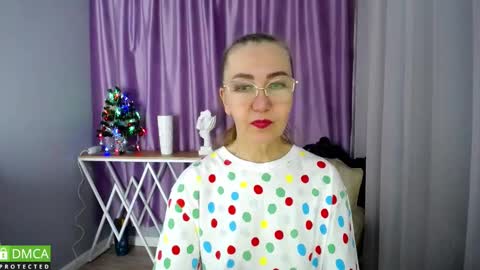 Snapshot of queen_a_n_i chatting on 12-04-24, 11:41 A N I Ill be here on December 1st online show from 12-04-24, 11:41