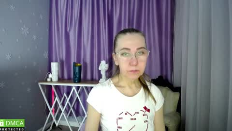 Snapshot of queen_a_n_i chatting on 02-07-25, 08:44 A N I Ill be here on December 1st online show from 02-07-25, 08:44